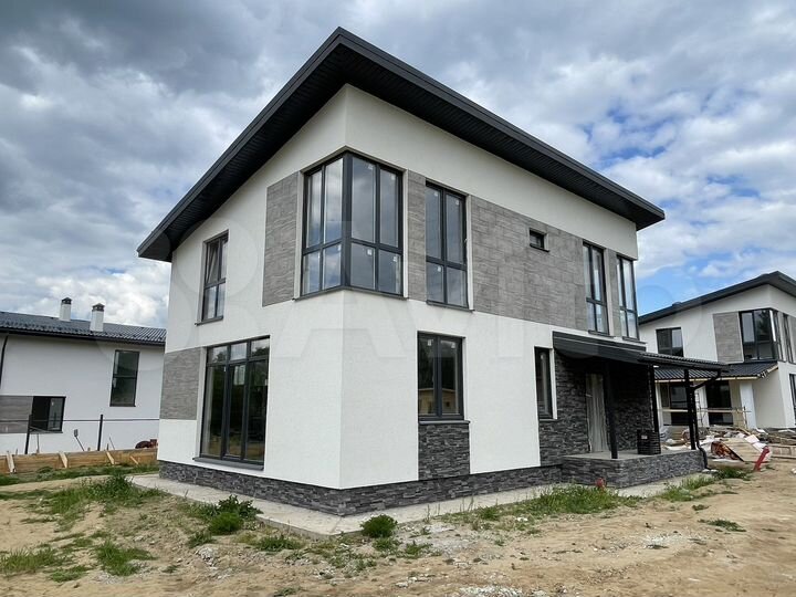 Дом 160 м² на участке 7 сот.