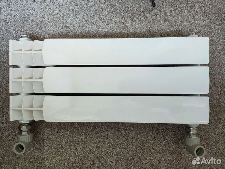 Биметаллический радиатор 3 секции
