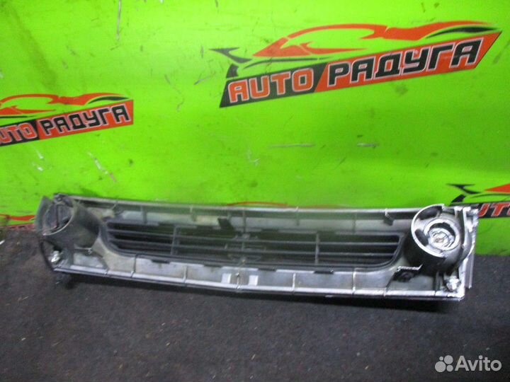 Решетка радиатора toyota CXR10G,CXR11G,CXR20G,CXR2