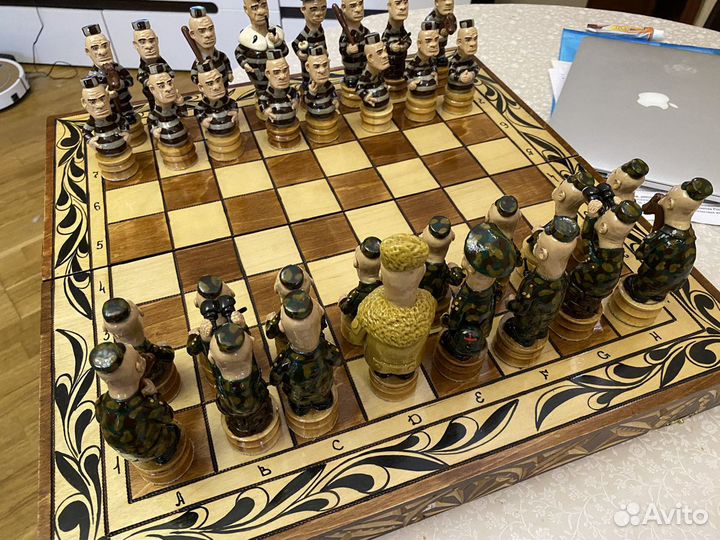 Шахматы из хлеба (ручная работа)