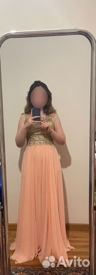 Вечернее платье