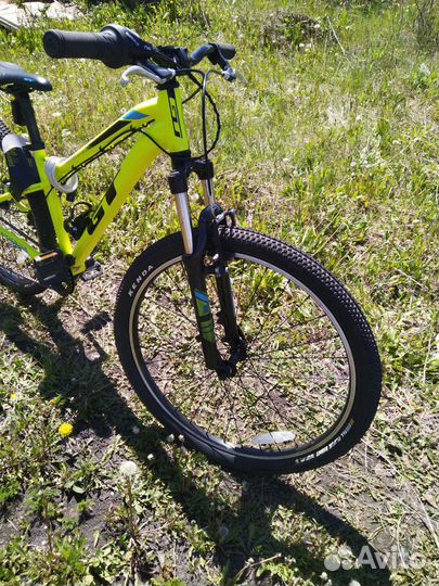 Велосипед GT Stomper prime 26