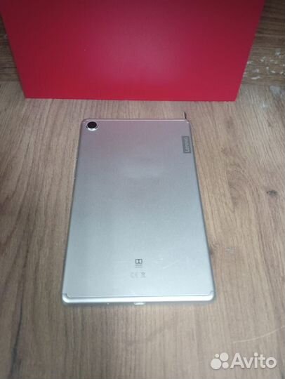 Планшет Lenovo Tab M8 HD LTE 32 гб