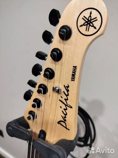 Электрогитара Yamaha pacifica 112J