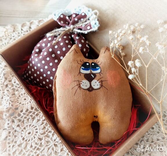 Подарок подружке маме день матери новый год котик