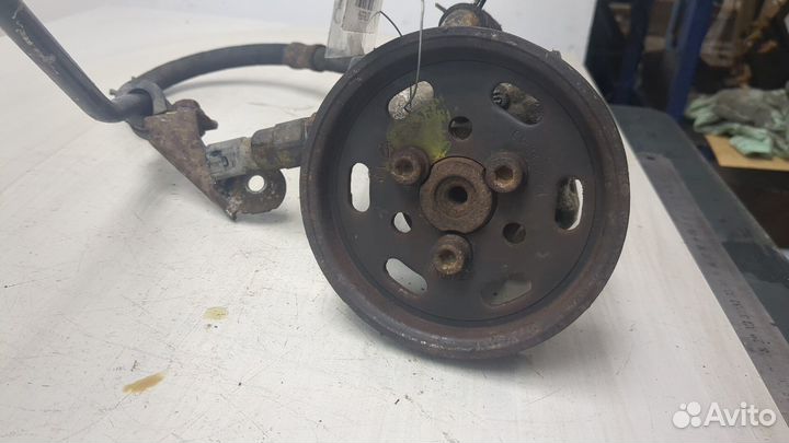 Гур Volkswagen Golf 4, 2002