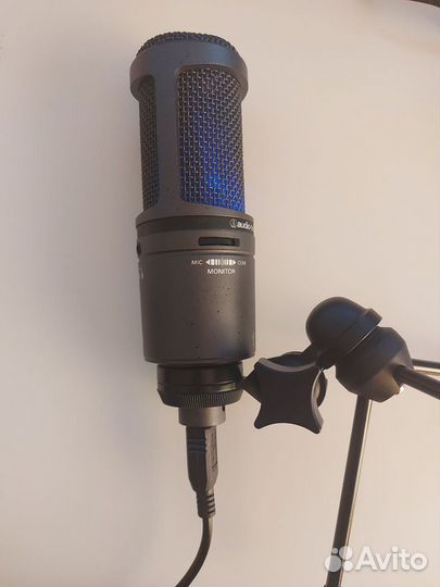 Микрофон Audio-Technica AT2020USB+ черный