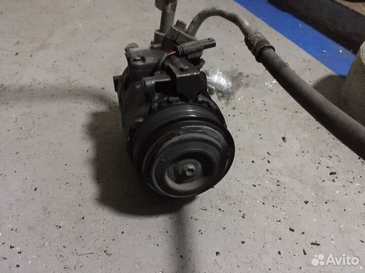 Компрессор кондиционера Mercedes GLS 166 X166 OM64