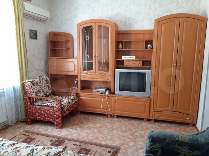 Дом 68 м² на участке 2 сот.