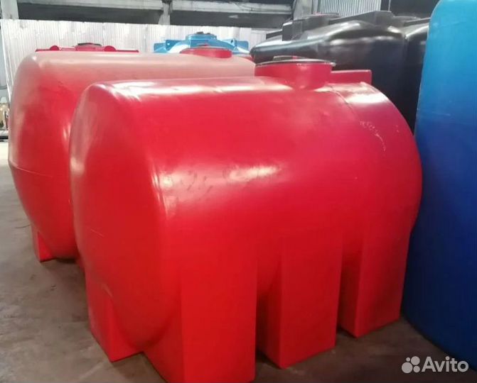 Емкость пластиковая горизонтальная