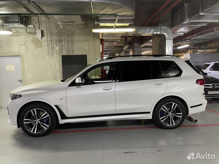 BMW X7 3 AT, 2021, 14 700 км