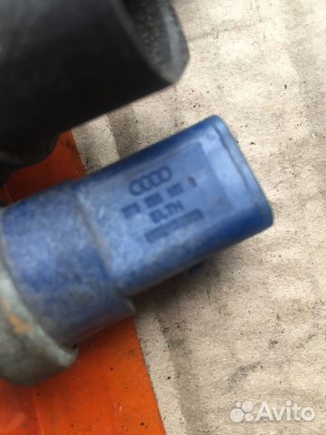 Датчик включения вентилятора 8D0959481B Audi VW