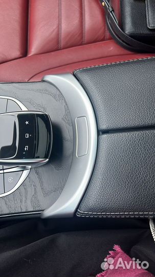 Кнопка открывания бардачка Mercedes W205, X253