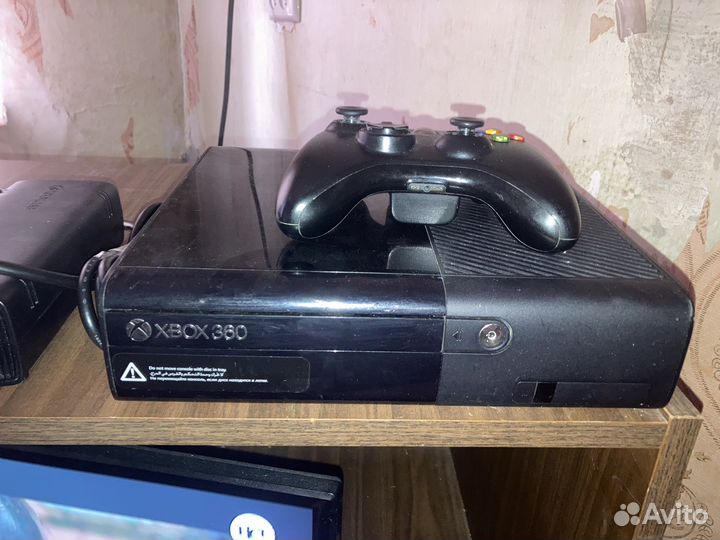 Xbox 360E slim