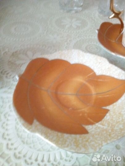 Чайный сервис плюс бокалы для напитков