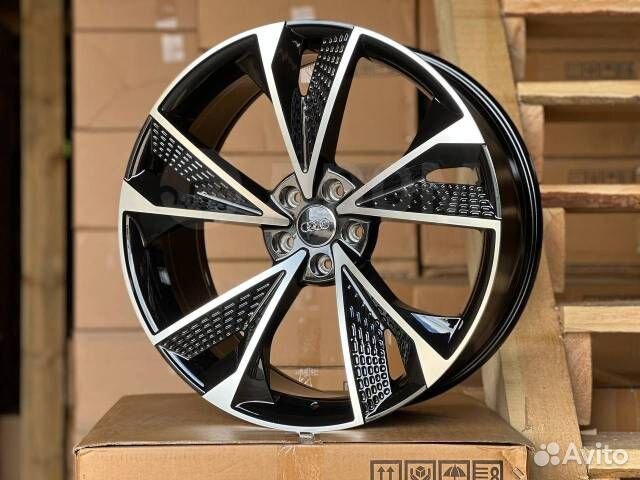 Диск литой Replica Audi RS R20 5x112