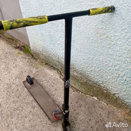 Трюковой самокат