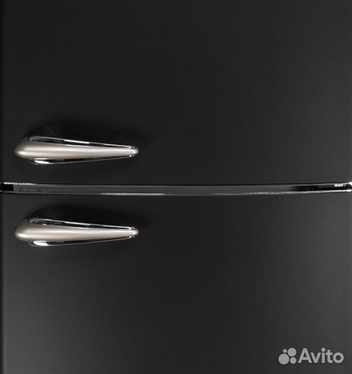 Холодильник Kuppersbusch FKG 6875.0 S-02