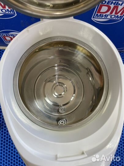 А) Термопот HomeStar HS-5001