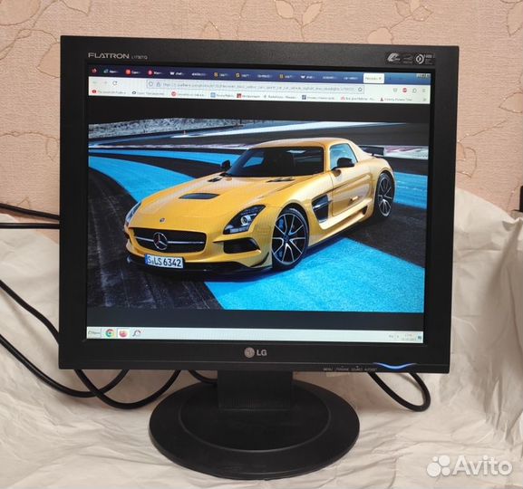 Монитор LG 17 дюймов VGA/DVi