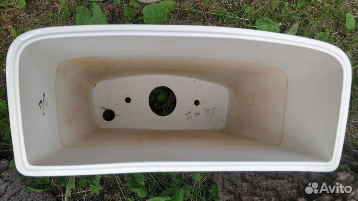 Бачок для унитаза