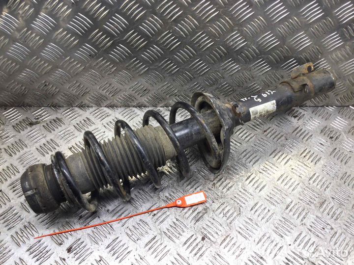 Стойка передняя левая Volkswagen Golf 315087 ALH