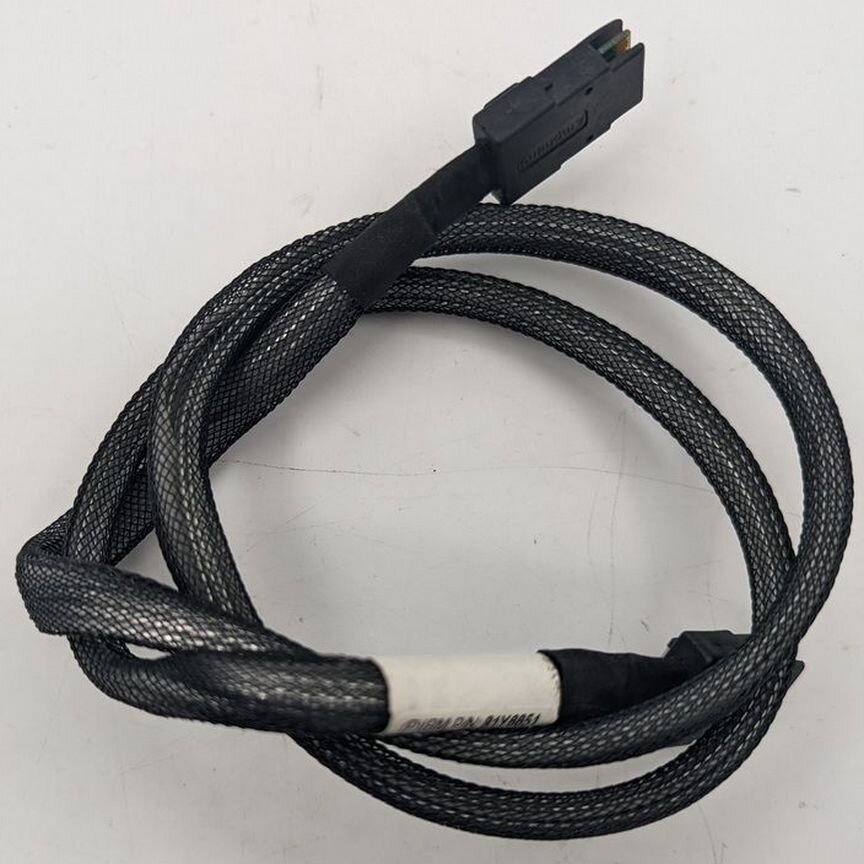 [81Y6651] Кабель Ibm X3650 M4, Mini Sas