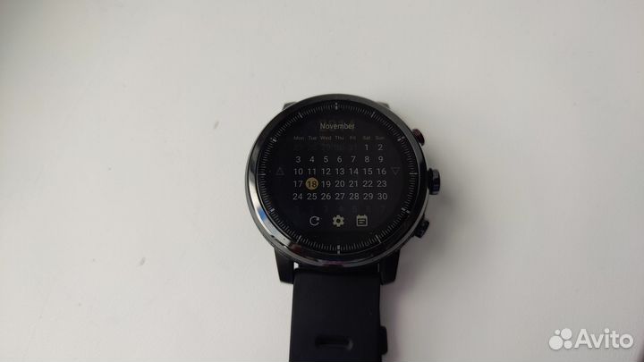 Часы Amazfit Stratos