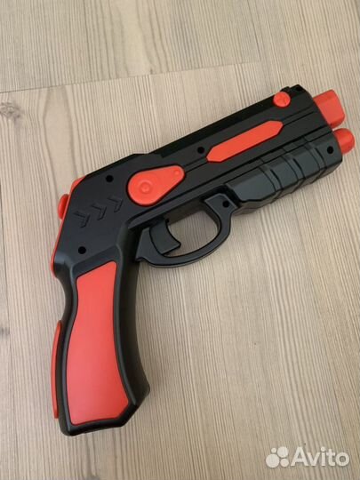 Игровой пистолет для смартфона