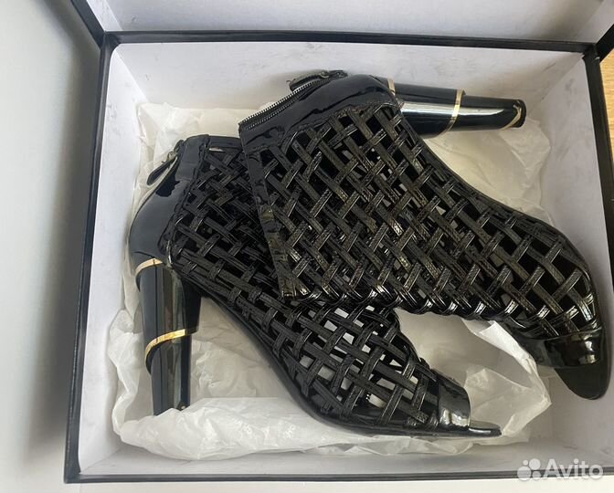 Черные босоножки ботильоны Chanel кожаные р42