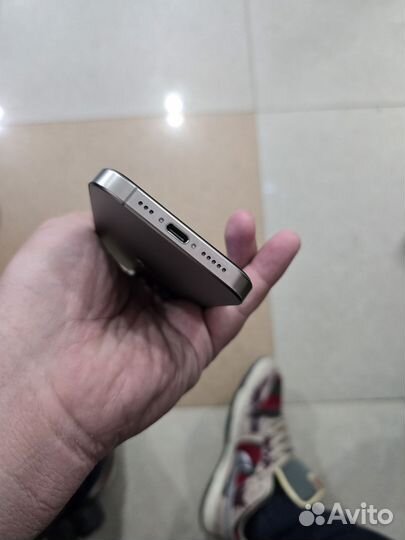 iPhone 15 Pro, 128 ГБ