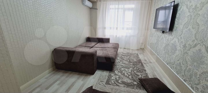 2-к. квартира, 75 м², 4/13 эт.