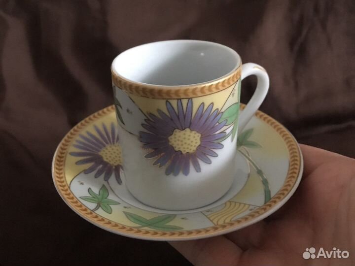 Кофейные чашки с блюдцами в подарочной коробке