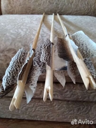 Стрелы и колчан для лука