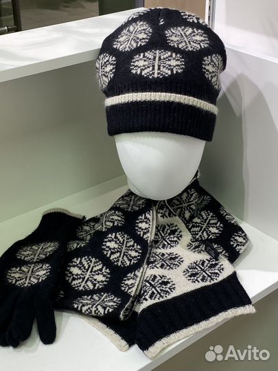 Комплект шапка и шарф, перчатки Venera