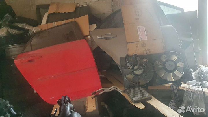 Задняя правая дверь мазда 3 бк, 3 бк мпс