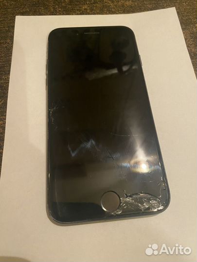 iPhone 7, 32 ГБ