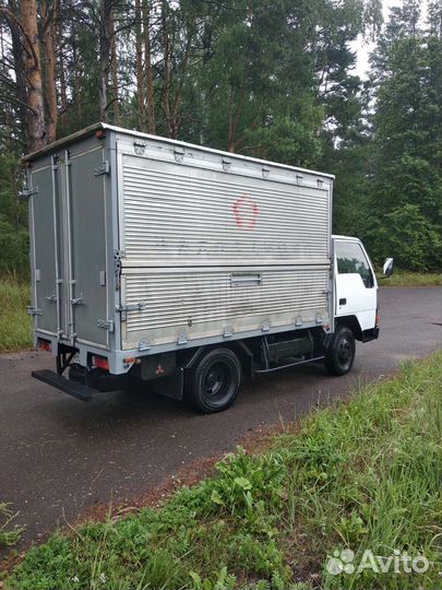 Mitsubishi Fuso Canter, 1988