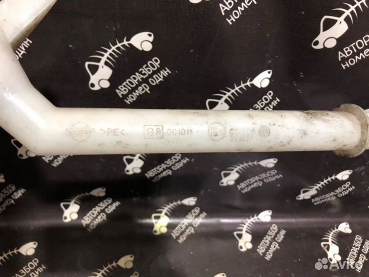 Горловина бачка стеклоомывателя Nissan Qashqai