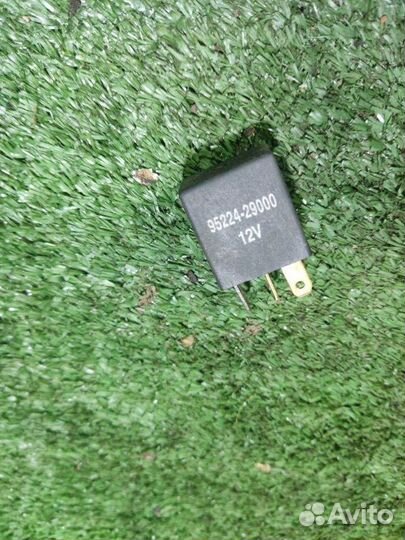 Реле Nissan Almera Classic B10