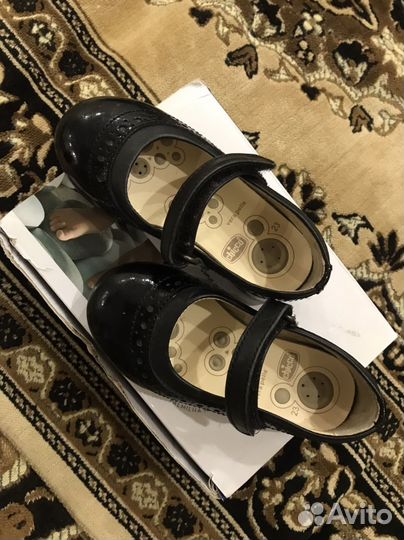 Туфли для девочки 23 размер