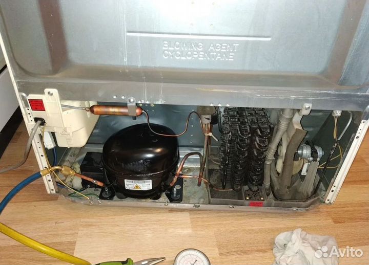 Ремонт стиральных машин, холодильников