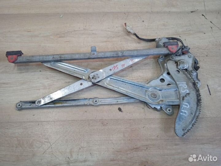 Стеклоподъемник электрический передний правый