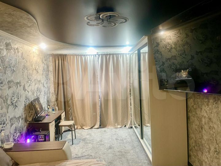 2-к. квартира, 45 м², 1/4 эт.