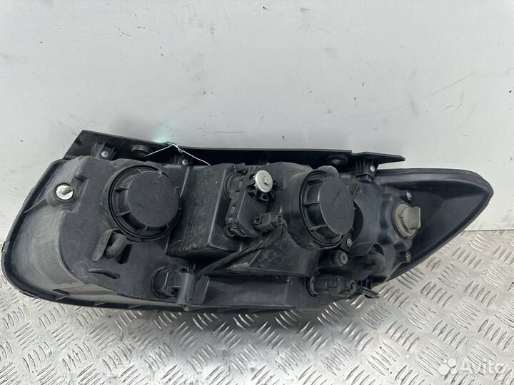 Фара правая Hyundai Santa Fe (SM) рест. 2007