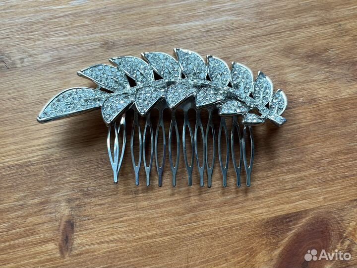 Заколка-гребень