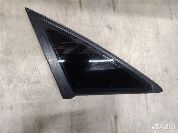 Форточка задняя левая Audi A6 C6