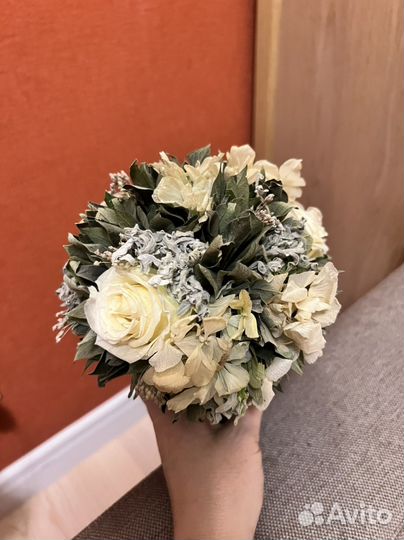 Букет из стабилизированных цветов