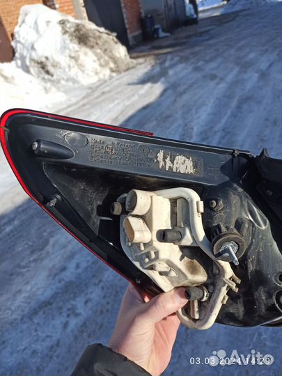 Задний фонарь на opel astra