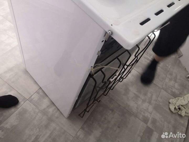 Газовая плита новая